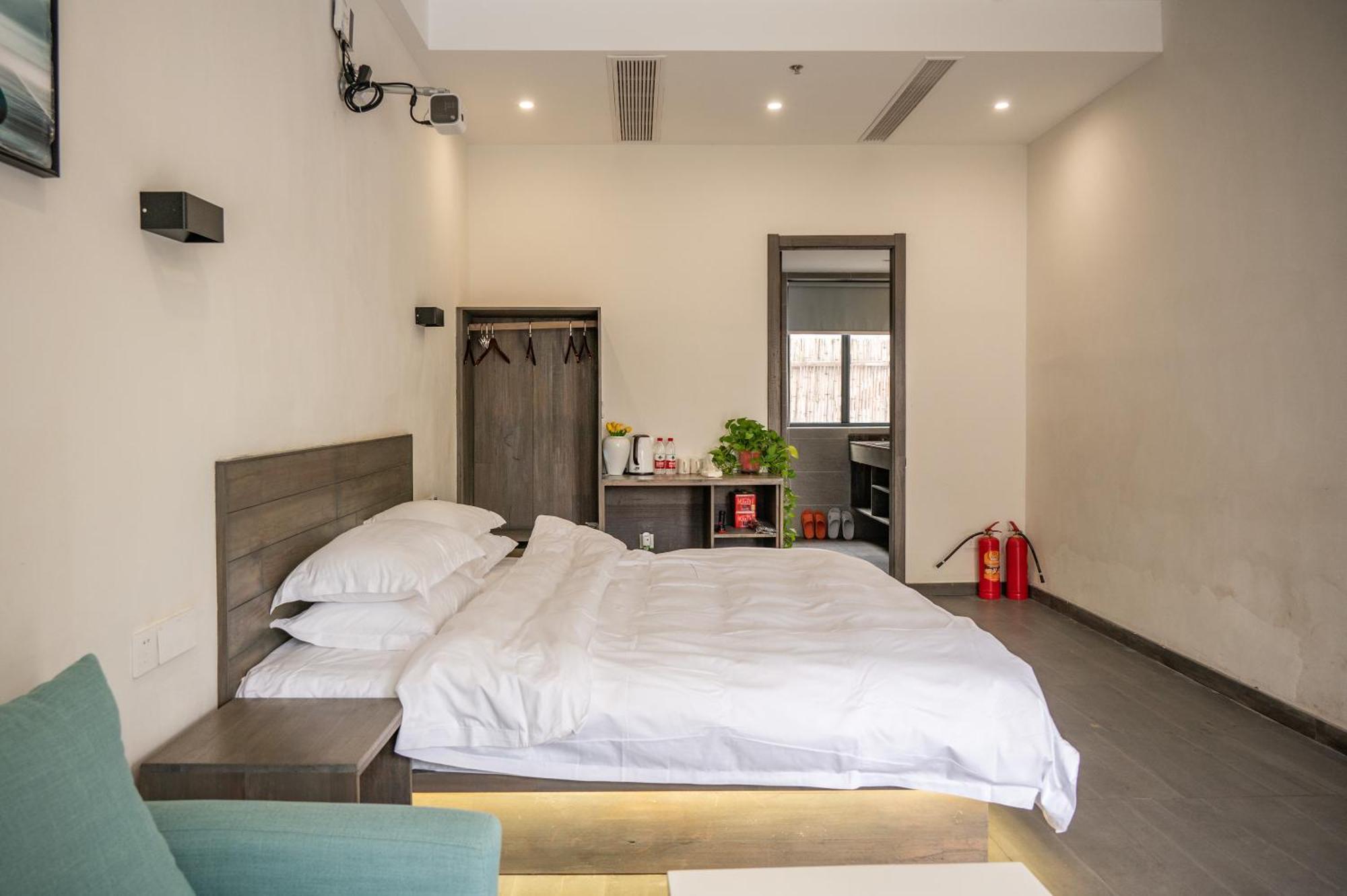 Tingjian Musu Private Soup Design Homestay - South Gate Of Wuzhen Xizha Scenic Area Tongxiang Bagian luar foto