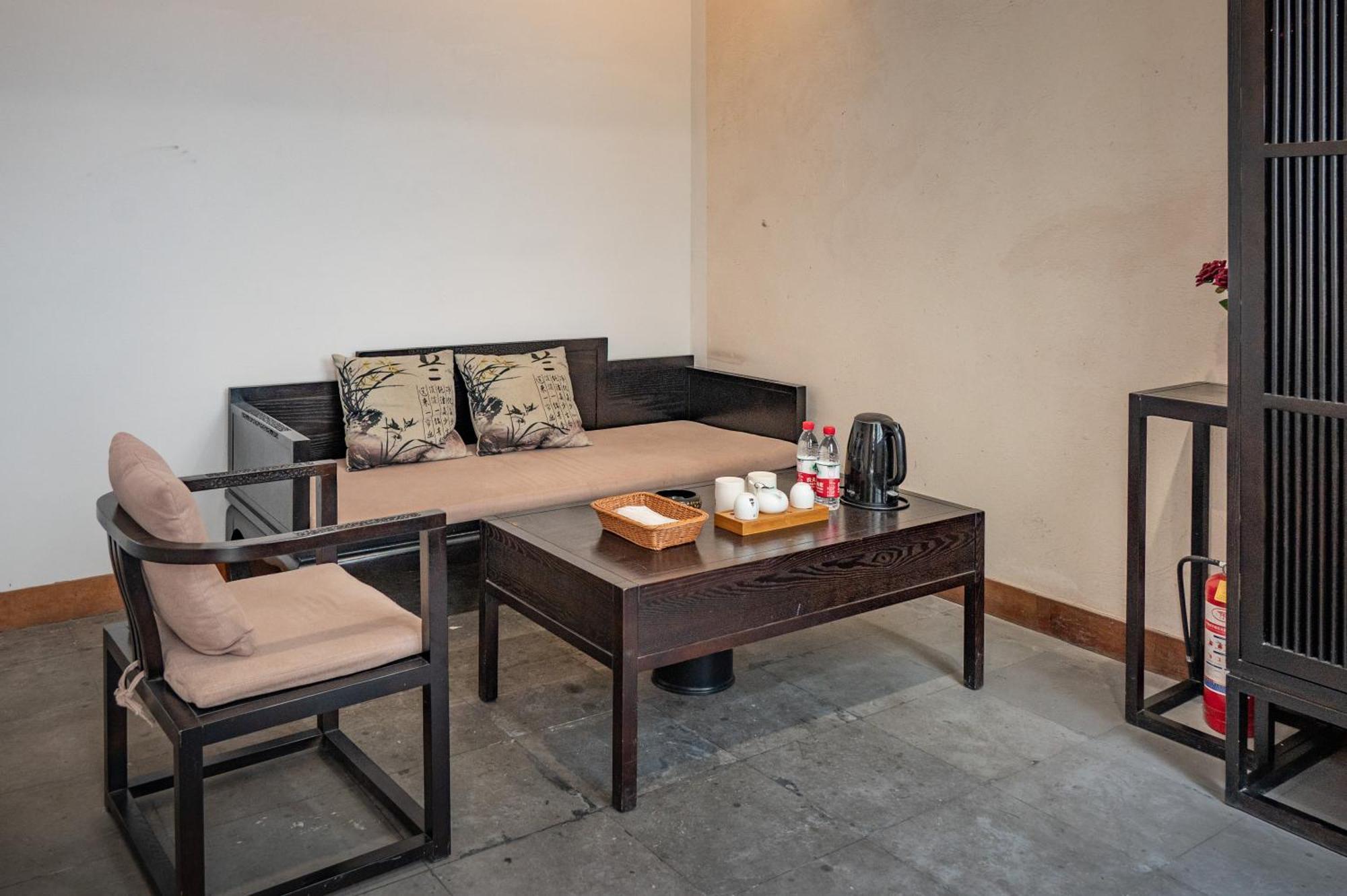 Tingjian Musu Private Soup Design Homestay - South Gate Of Wuzhen Xizha Scenic Area Tongxiang Bagian luar foto