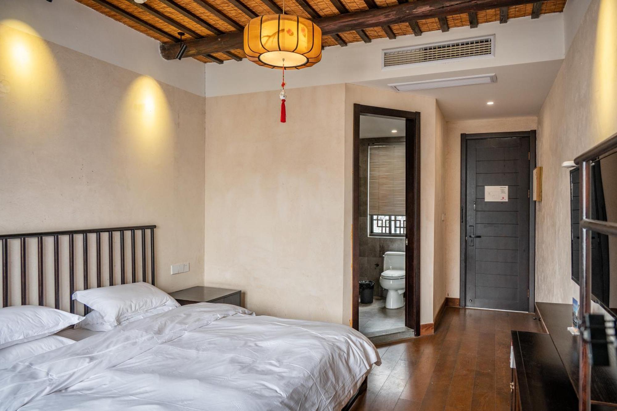 Tingjian Musu Private Soup Design Homestay - South Gate Of Wuzhen Xizha Scenic Area Tongxiang Bagian luar foto